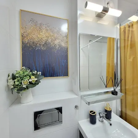 Beloved Apartments- Aleja Jana Pawla Ii דירה *